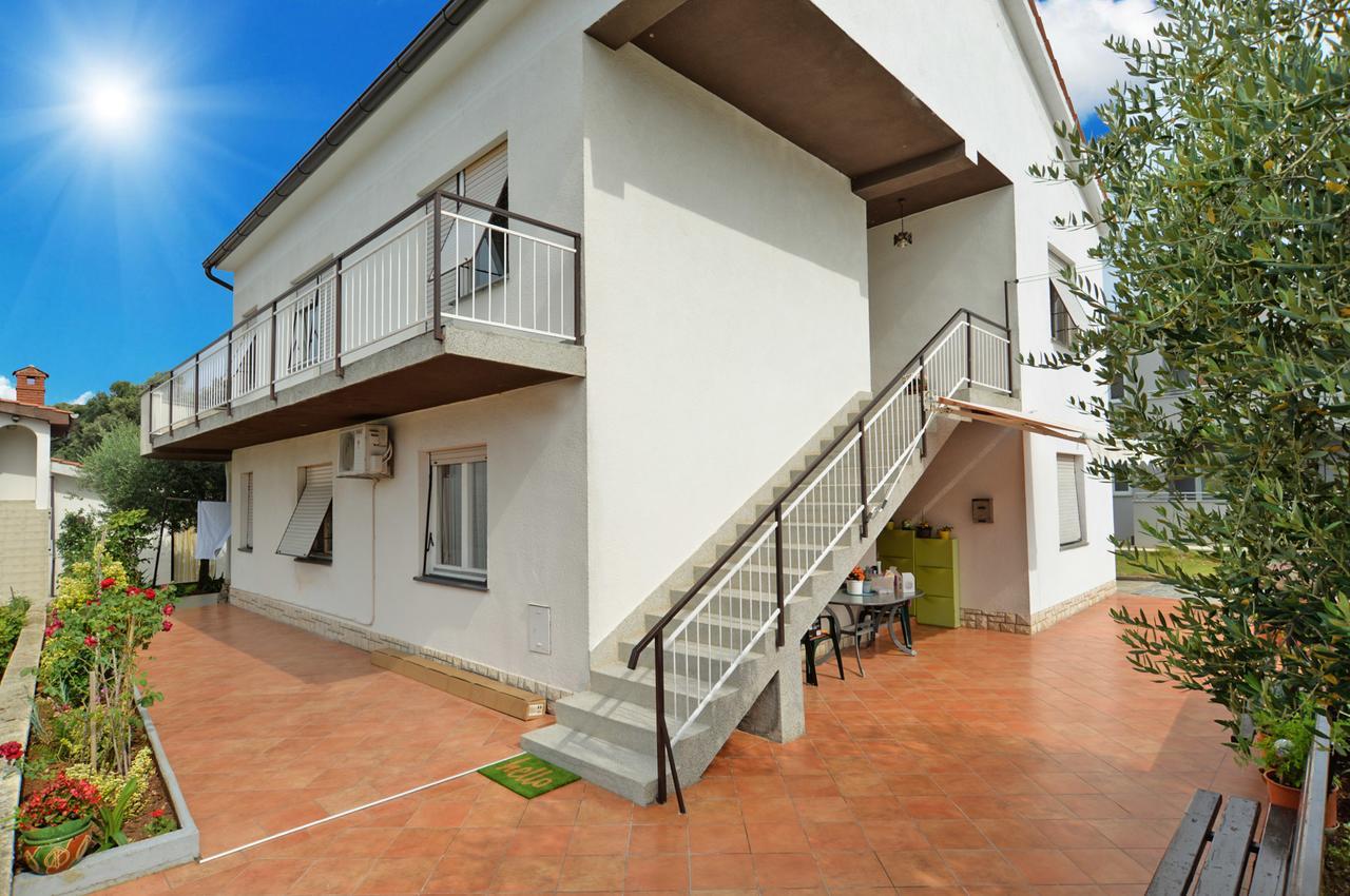 Apartment & Room Tanja 1552 بولا المظهر الخارجي الصورة