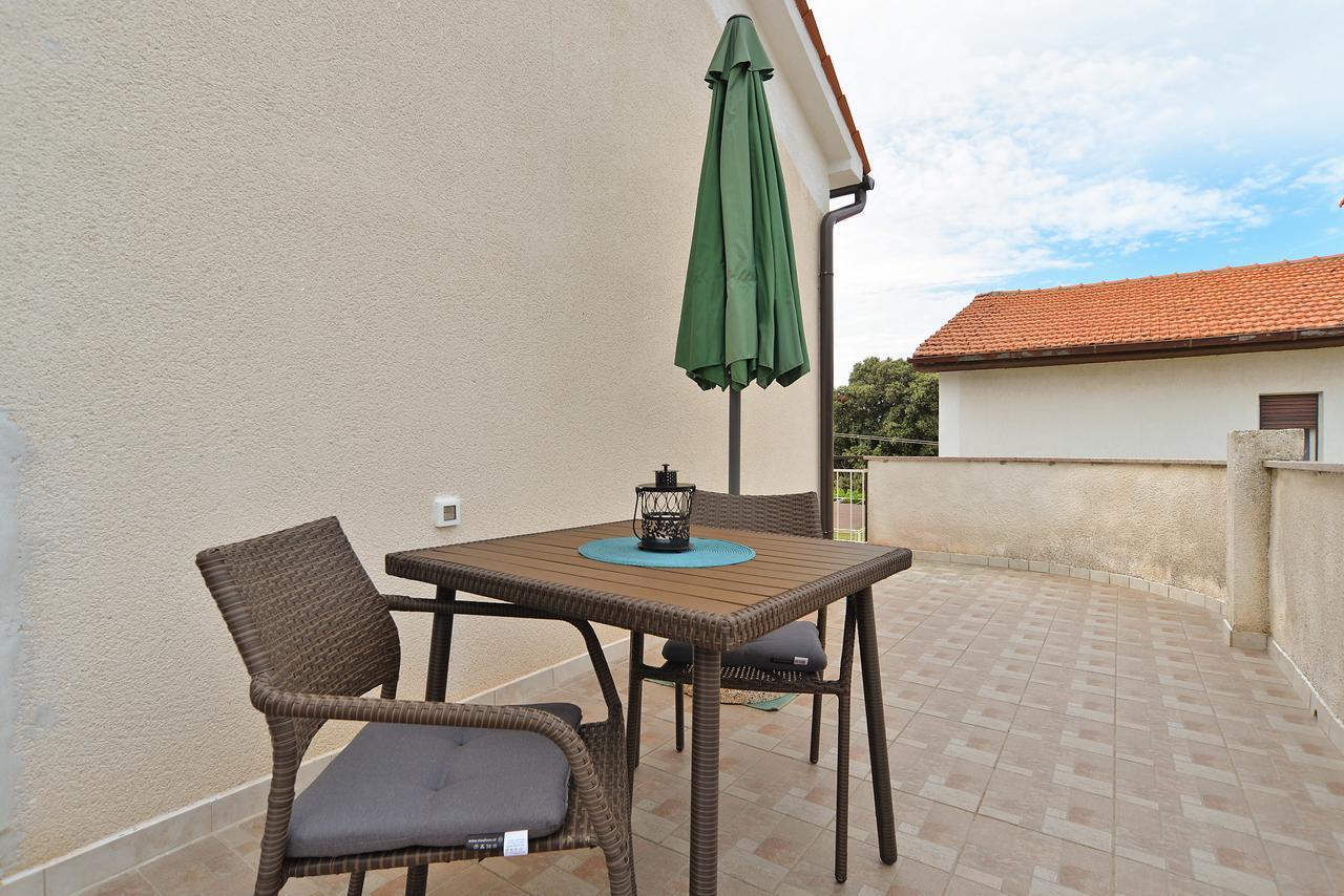 Apartment & Room Tanja 1552 بولا المظهر الخارجي الصورة